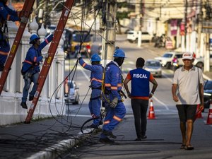 Maceió é a primeira capital do Brasil a ter projeto contínuo para ordenamento de fios urbanos