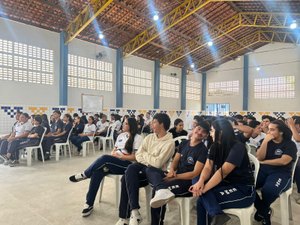 Escola de Arapiraca lança Inteligência Artificial Educacional inédita no Estado