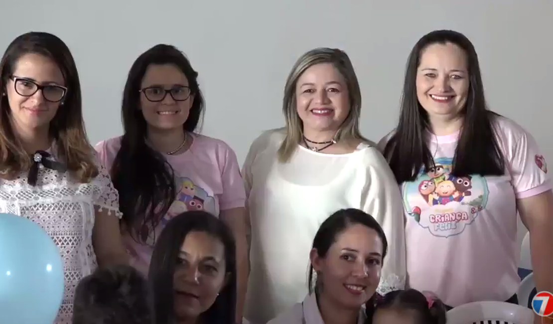 [Vídeo] Abrigos de crianças se reúnem para realizar festa do dia das crianças
