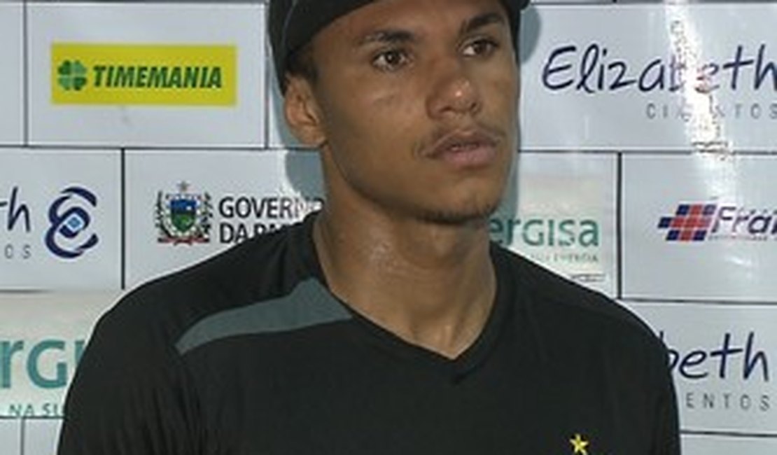 Ex- ASA: Botafogo PB promete notificar Wanderson por abandono de emprego
