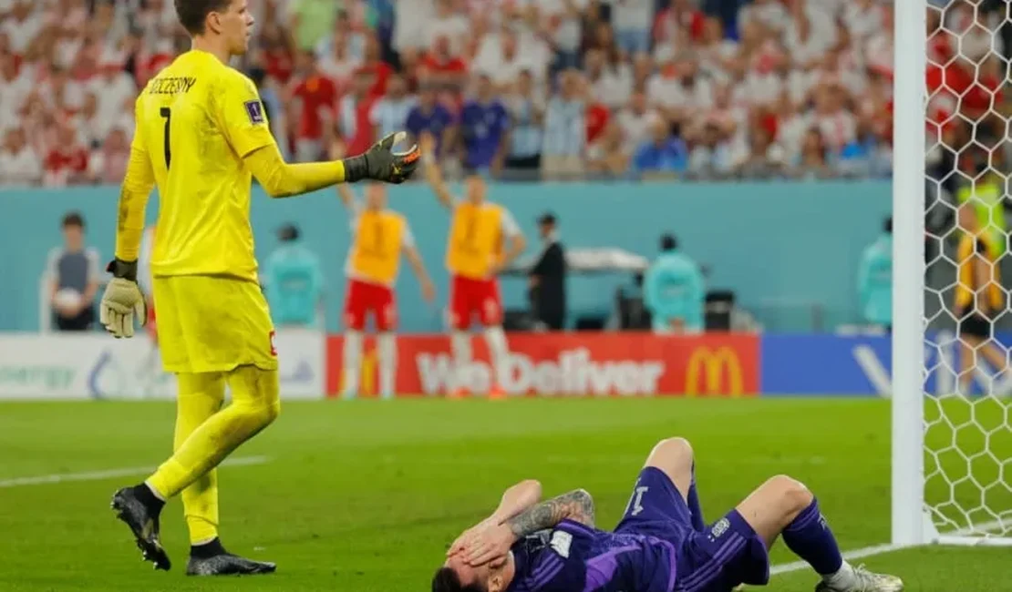 Goleiro da Polônia revela aposta inusitada com Messi contra Argentina na Copa do Mundo
