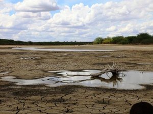 Governo decreta situação de emergência em 39 municípios alagoanos