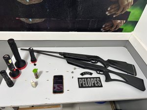 Operação deflagrada no Sertão de Alagoas resulta na apreensão de drogas, armas e aves silvestres abatidas
