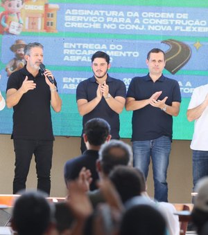 Arthur Lira entrega modernização de ruas e kits de apicultura em Flexeiras