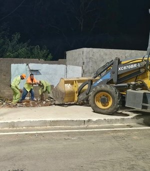 Mulher denuncia filmagem clandestina em banheiro improvisado em Arapiraca