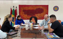 Cibele Moura visita a Ufal para debater a implantação do critério regional