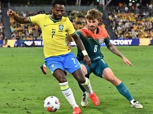 Rayan marca no fim, e Brasil arranca empate com Austrália no primeiro jogo pós-Copa