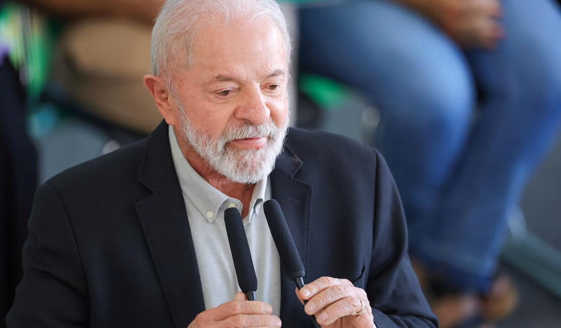 ‘Nunca pedi Pix nem anistia antes de ser condenado’, diz Lula em crítica a Bolsonaro