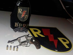 Jovem é baleado durante confronto com a polícia na parte alta de Maceió 