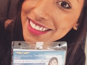 Ex-BBB Talita consegue dinheiro para curso de piloto com doações de fãs