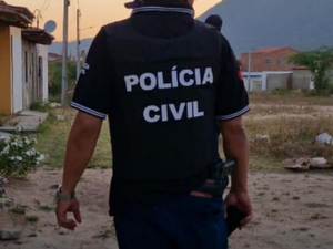 Polícia Civil prende suspeito de homicídio e tráfico de drogas em Murici