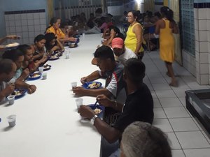 Líder comunitário de Arapiraca, pede doações para realizar o 7° Jantar de Natal Solidário