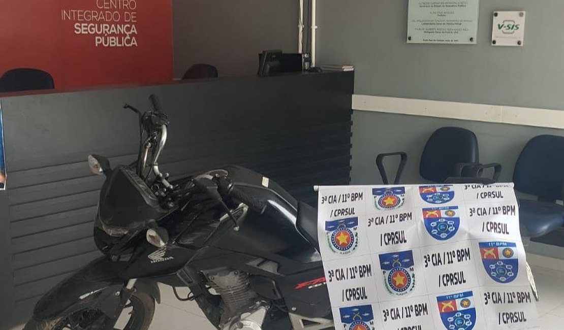 Suspeito pega moto emprestada para comprar drogas em Sergipe, desaparece e é encontrado em Alagoas