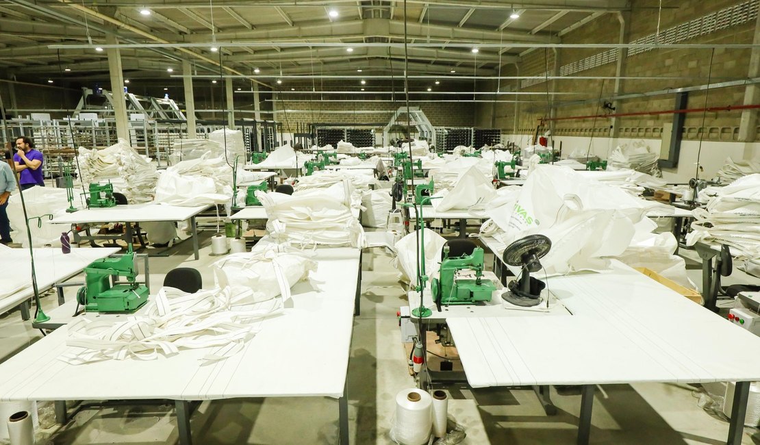 Alagoas alcança a marca de 300 mil empresas com registro ativo na Junta Comercial