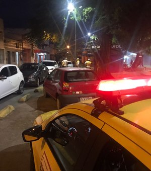 Ronda no Bairro detém motorista após acidente no bairro de Jaraguá