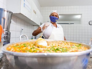 Rafael Brito defende mais recursos para merenda escolar em artigo publicado na Exame