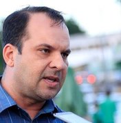 Francisco Sales critica cenário de desemprego e cobra mudanças no ambiente econômico