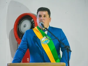 Salário atrasado de servidores instala crise na gestão de Piaçabuçu