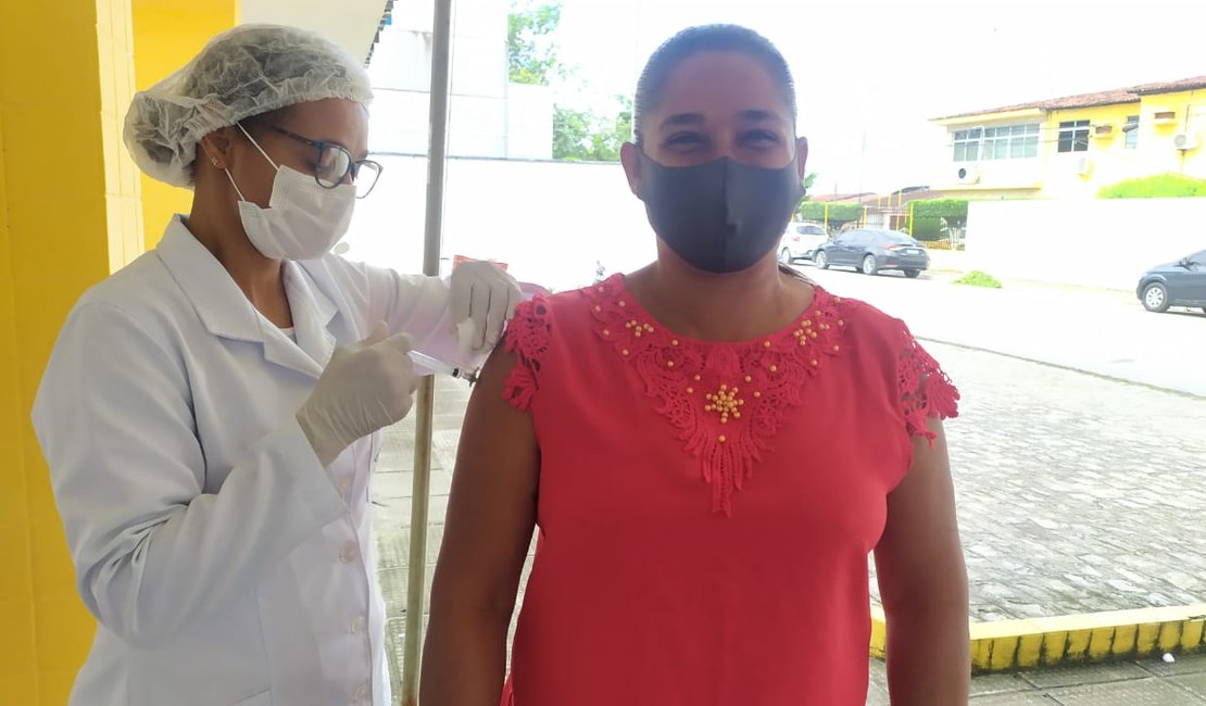 Covid-19: mais de 7.500 pessoas foram vacinadas em São Luís do Quitunde