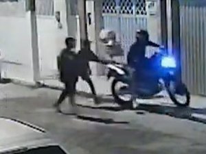 PC analisa imagens de câmeras de segurança que flagraram latrocínio na Jatiúca
