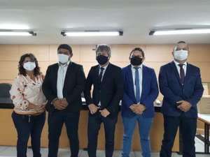 Câmara de Arapiraca elege nova Mesa Diretora, mas, para atuais membros da Mesa, eleição não vale