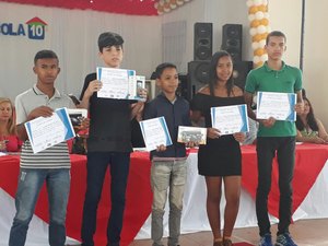 Lagoa da Canoa investe em educação e foca na Prova Brasil