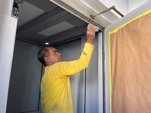 Prefeitura de Maceió inicia reativação do elevador do Shopping Popular