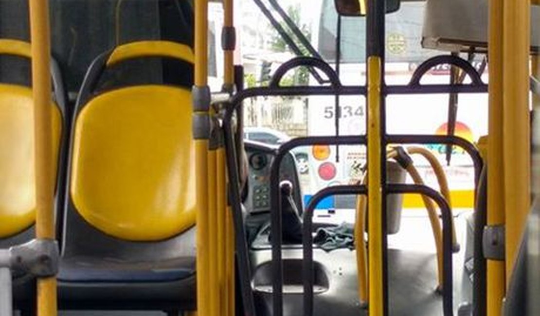 SMTT regulamenta adequação de catracas em ônibus de Maceió