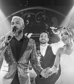 Noivo surpreende futura esposa com show de Belo durante casamento