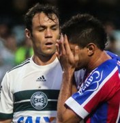 Em jogo quente, Coritiba e Bahia empatam; Grêmio bate Fluminense