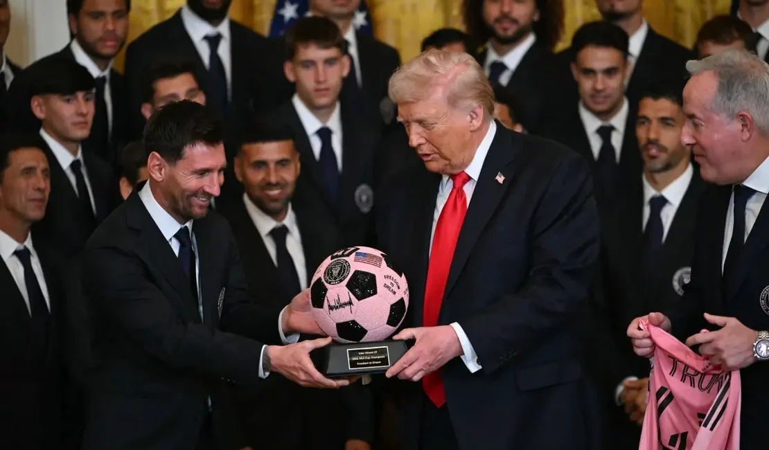 Messi ou Pelé? Trump opina sobre quem é melhor durante encontro com elenco do Inter Miami