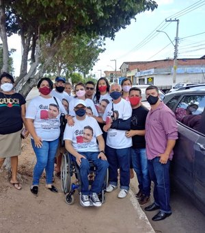 Familiares de comerciante arapiraquense queimado vivo clamam por Justiça
