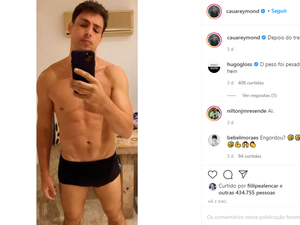 Cauã Reymond incendiou as redes sociais com foto