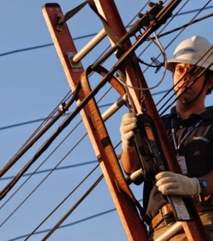 Eletrobras informa horários das manutenções da rede elétrica desta sexta (11)