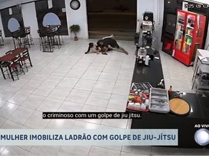 Mulher imobiliza ladrão com técnica de jiu-jítsu e impede assalto a restaurante