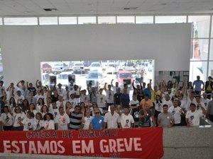 Servidores do Judiciário Federal fortalecem greve em Alagoas