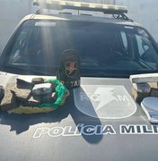 Polícia Militar apreende arma, 4,2 quilos de maconha e prende motorista embriagado em Maceió