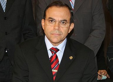 Dois partidos travam disputa por candidatura de Gilvan Barros à Câmara Federal