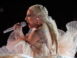 Pai de Lady Gaga pede ajuda com os custos do restaurante da família