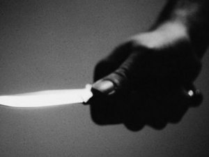 Homem é brutalmente assassinado com tiro na cabeça e cinco golpes de faca