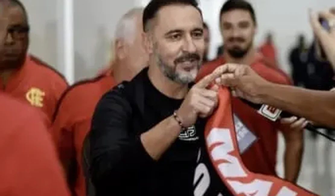 Flamengo marca data de apresentação do técnico Vítor Pereira