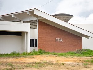 Caso de meningite bacteriana em aluna leva Ufal a suspender aulas presenciais