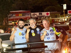 Cabo Bebeto, Fábio Costa e Arthur Lira mostram força nas ruas do Clima Bom