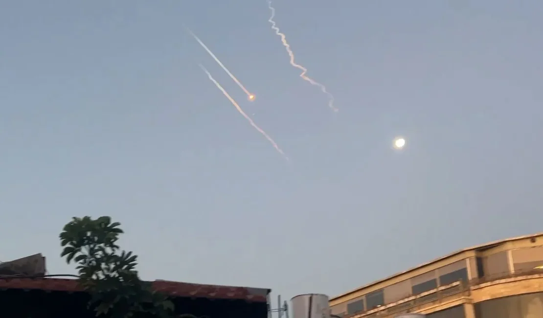 Mortos em Israel sobem para 13 após novos ataques noturnos iranianos