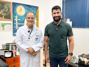 Deputado Fabio Costa entrega equipamentos ao Hospital Universitário em Maceió
