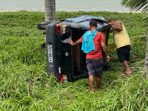 Colisão entre carro e moto deixa motoqueiro ferido em Japaratinga