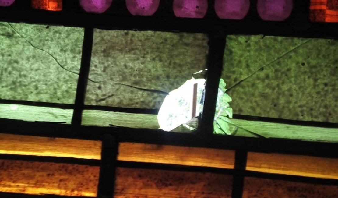 Criminosos atiram em obra de santuário no Sertão