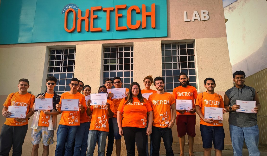 Programa de qualificação técnica do Governo do Estado já formou mais de 3 mil estudantes na área de tecnologia