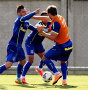 Pará e Lucas Coelho trocam socos em treino do Grêmio