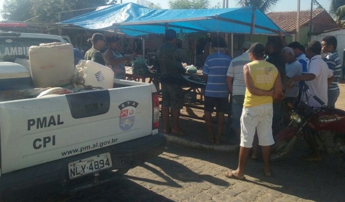 Fiscais apreendem peixes em feira do Sertão
